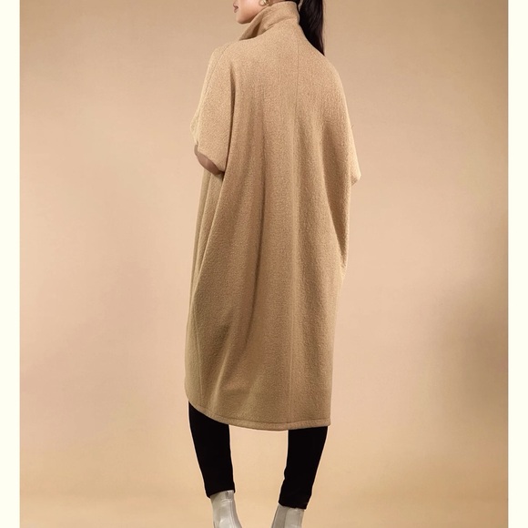 Periphery Rumours Coat (Cape coat) - Picture 1 of 5
